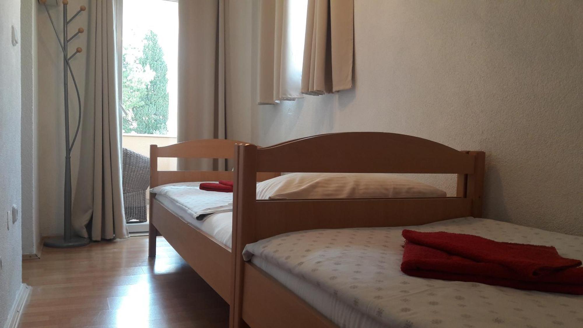 Apartments Villa Natali - Heating Pool Trogir Rom bilde